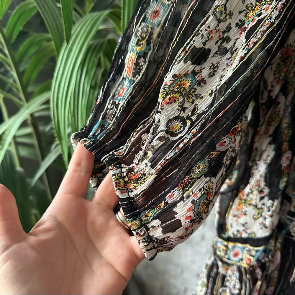 Free People “Dance Magic” Tunic Boho Embrodered Whimsigothic Floral Top Size M - Picture 4 of 9